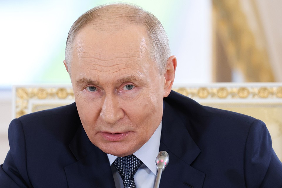 Условия для мира на Украине, военная тайна об «Орешнике» и дружба с Китаем: о чем Владимир Путин говорил с главами крупнейших мировых СМИ
