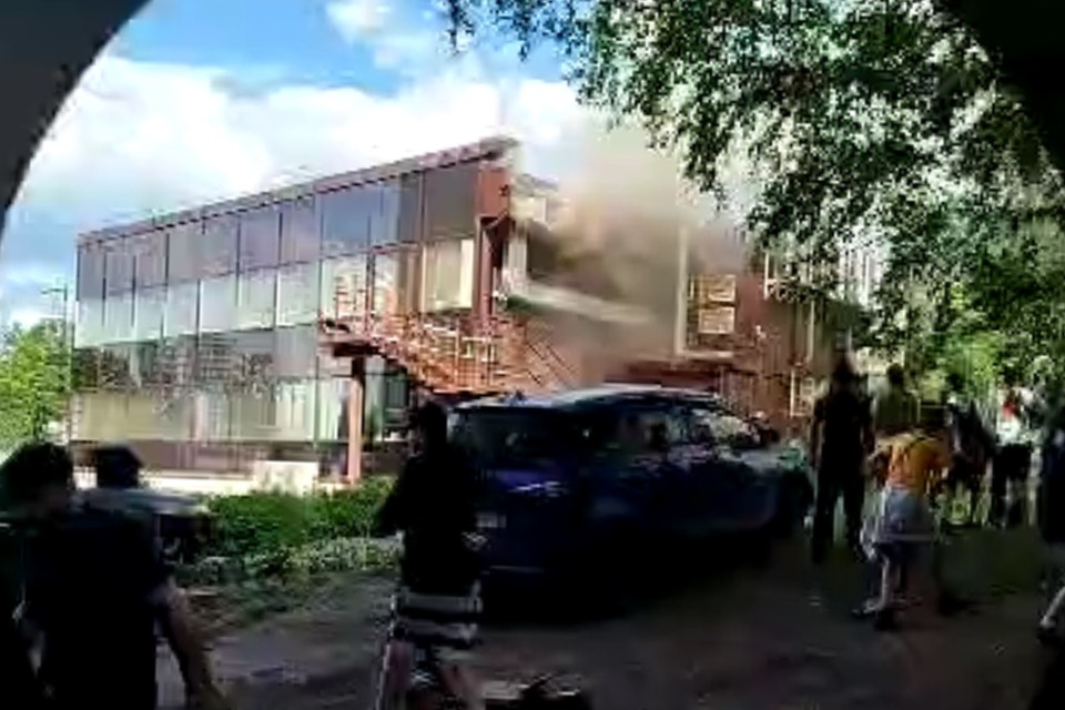 «Не стойте близко, может и бахнуть что-нибудь»: в центре Пер