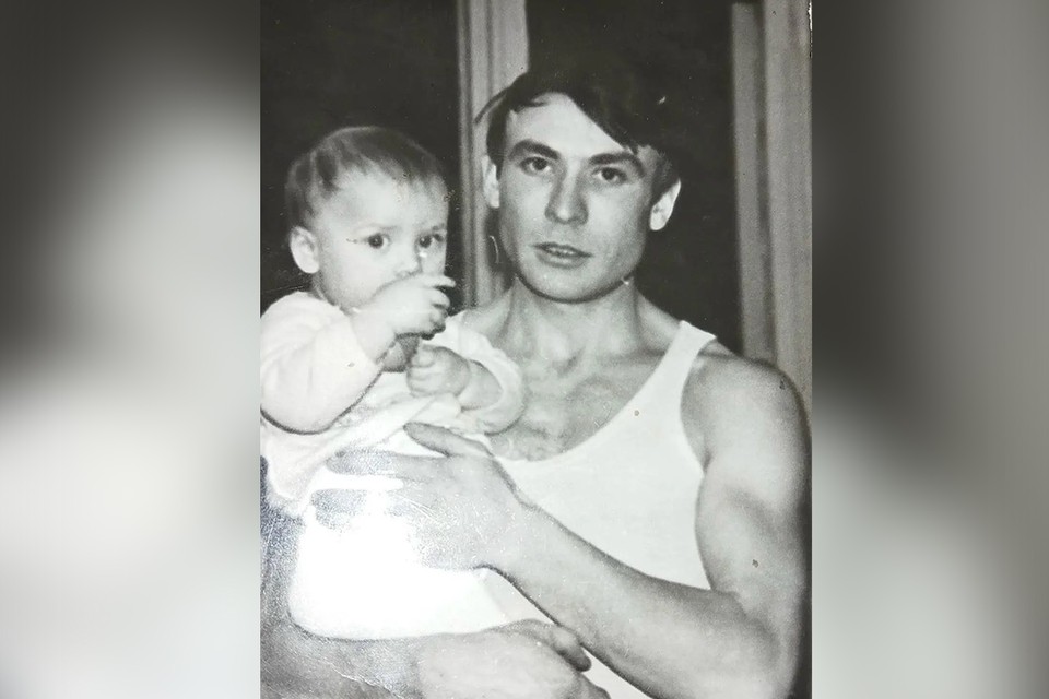 «Твой папа умер»: каменщик из Пермского края 30 ле