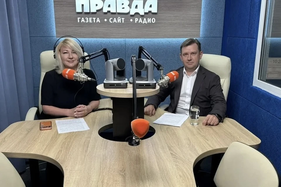 Директор Самарского филиала «ЭнергосбыТ Плюс» Владимир Сураев в эфире радио «КП-Самара» рассказал о подготовке к отопительному сезону
