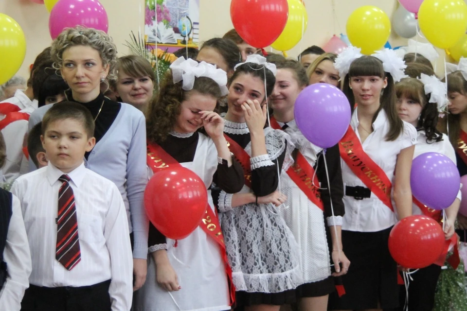 Родители переживают, что дети остались без праздника.
