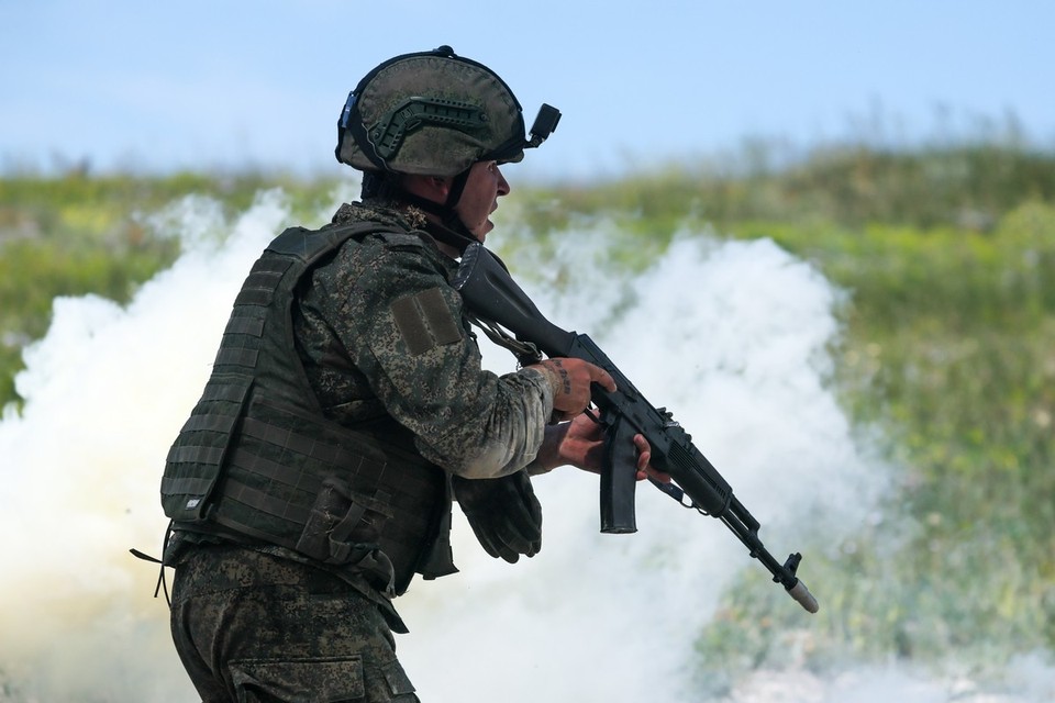 Новости СВО на Украине и боевая сводка на 15 июня: Как поляки прогнулись под Зеленского, куда зовут 18-летних украинок, чему латыши хотят учиться у своих убийц
