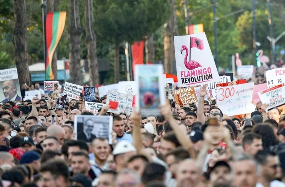 NYT: в Албании не стихают протесты из-за строительства курорта Кушнера