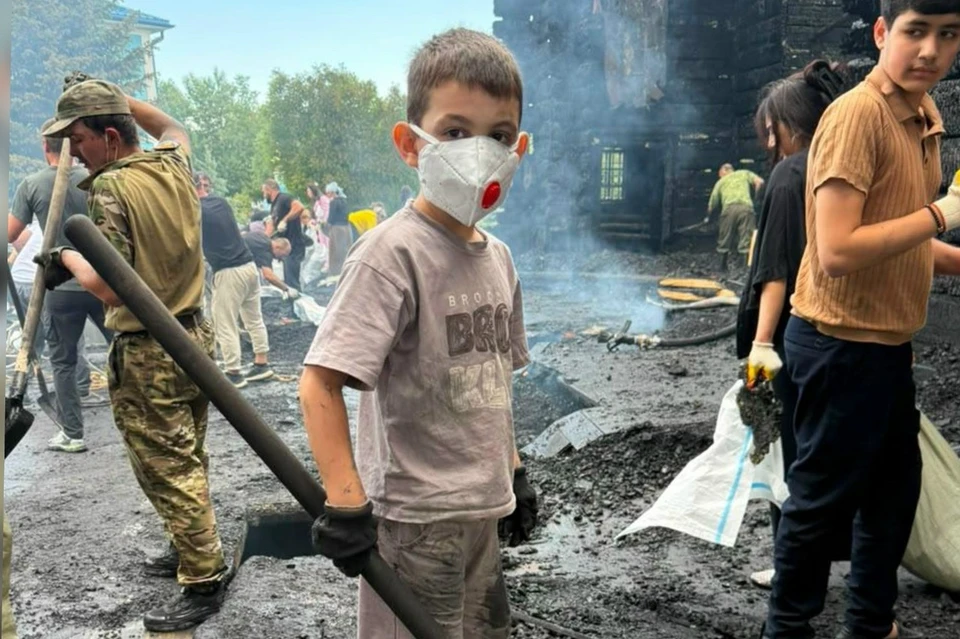 11 июня в Ессентуках загорелся Свято-Никольский храм. Фото: предоставлено «КП»