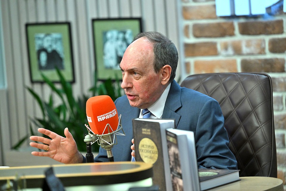 Вячеслав Никонов: Отец прошел всю Великую Отечественную, был капитаном СМЕРШа