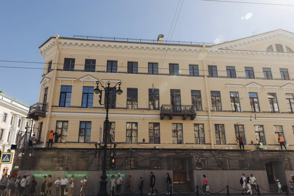 В Петербурге насчитывается около 19 тысяч маскаронов. Фото: gov.spb.ru