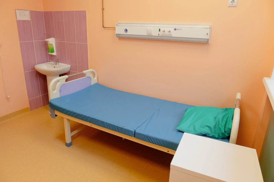 Согласно исковому заявлению, супруг истицы был госпитализирован в стационар, однако за два дня его состояние критически ухудшилось