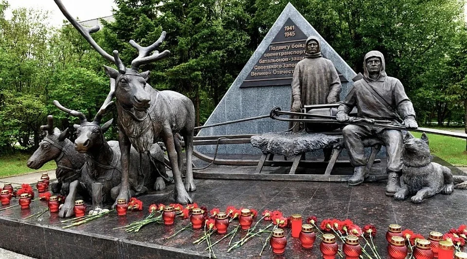 В Мурманске есть памятник оленетранспортным батальонам. Фото: правительство Мурманской области