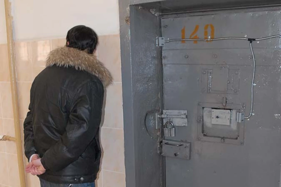 Туляк ударил сотрудника магазина за попытку вернуть украденные сыр и масло