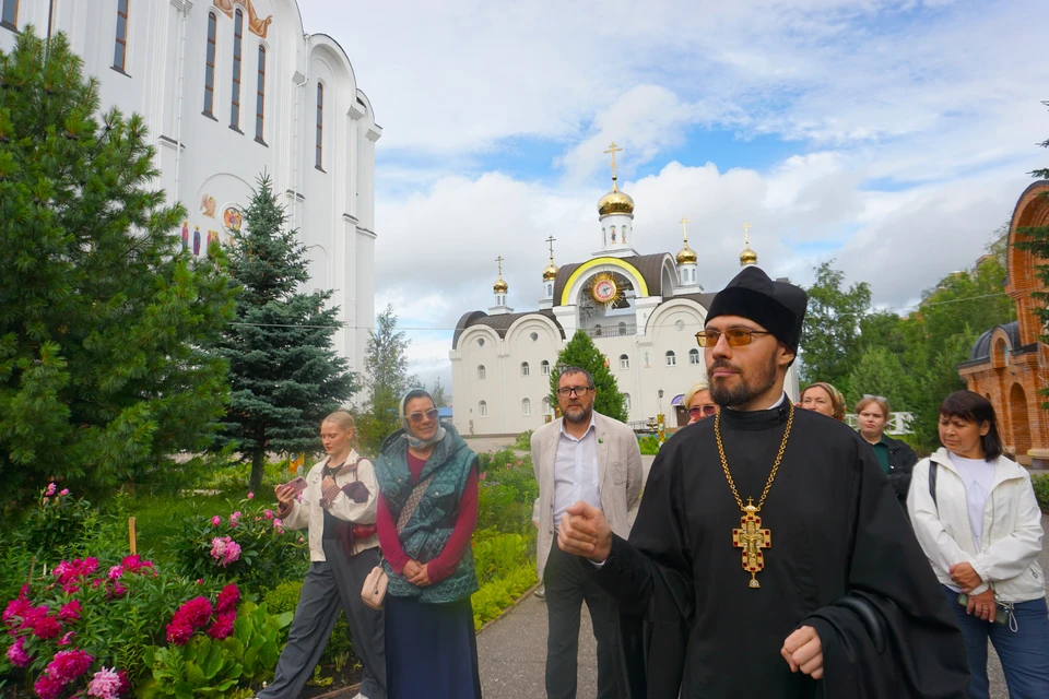 В год празднования 630-летия со дня кончины святителя Стефана Пермского иерей Иоанн Баранов рассказал, как возводился главный храм республики.