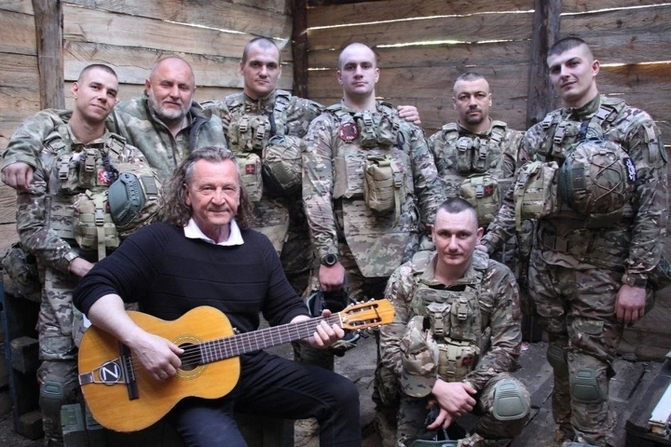 Владимир Скобцов - частый гость на передовой. Фото: Личный архив