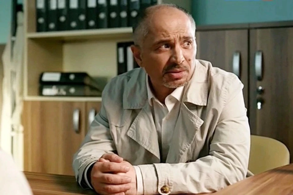За годы карьеры актер снялся в 44 проектах. Фото: кадр из сериала «Тайны следствия-19» (2019)