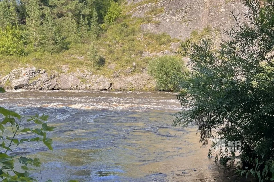 Парня унесло течением на реке Исеть в деревне Кодинка. Фото: читатель «КП»
