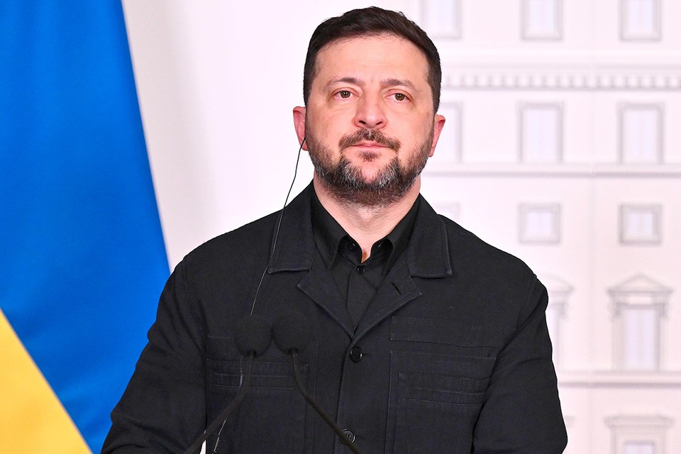 Запад хочет избавиться от Зеленского: что ждет киевского главаря и ждать ли осенью выборов на Украине