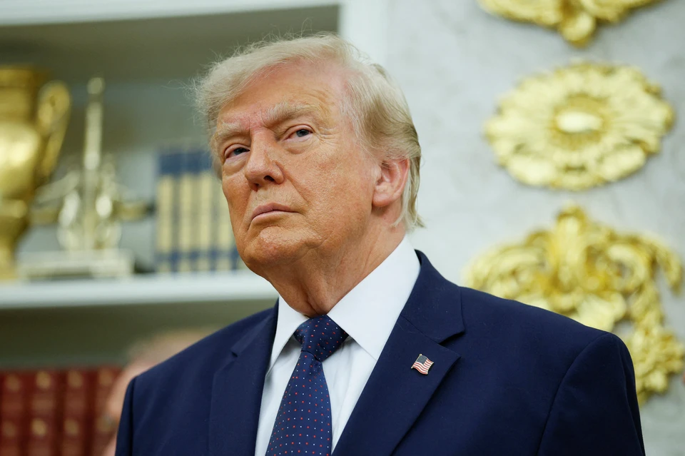 Bloomberg считает, что Мерц специально усадил свою жену радом с Трампом, чтобы сблизиться с ним
