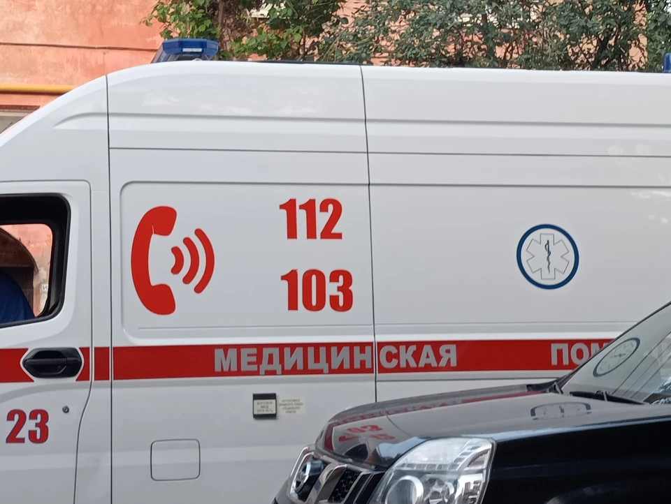 Украинский дрон атаковал машину СМП в белгородском приграничье