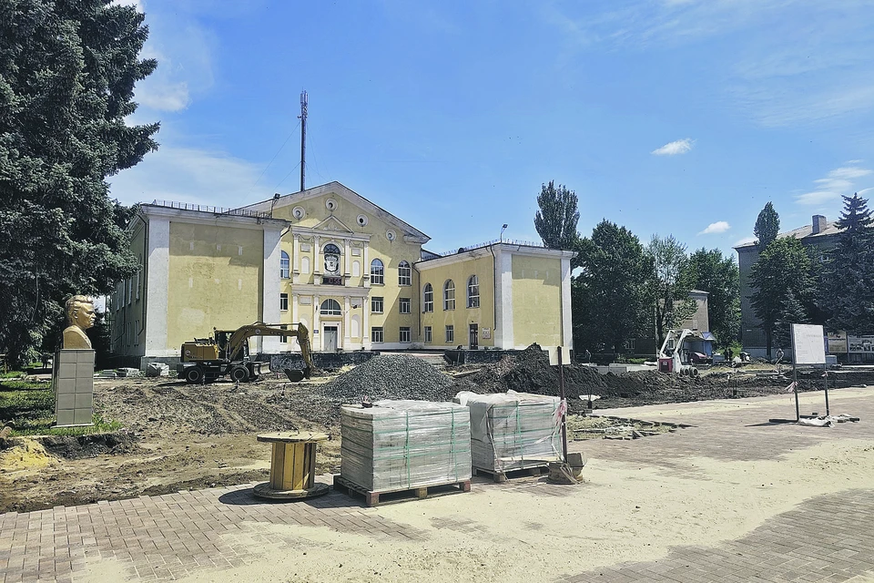 Восстановление Молодогвардейского дворца культуры «Юность».