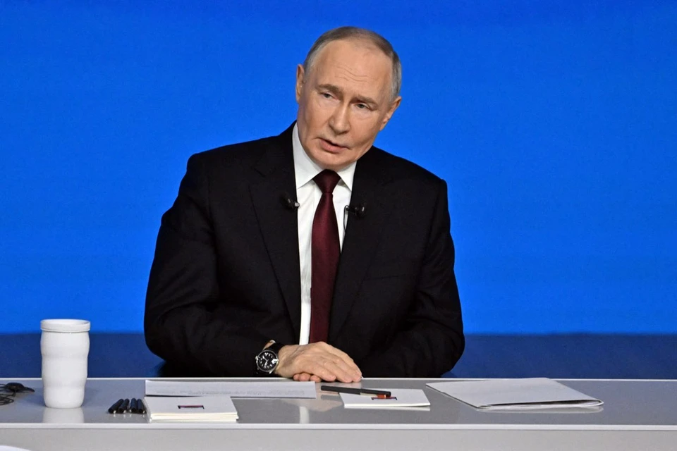 Путин пообщался с мальчиком, который спас 23 человека при паводке в Дагестане