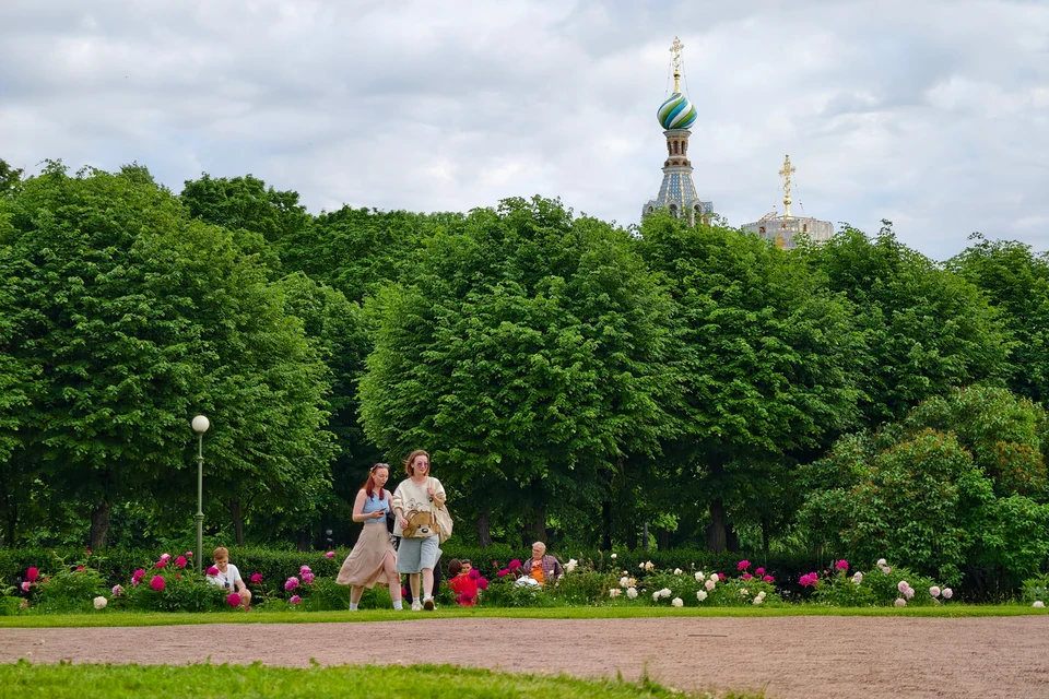 В Петербурге ожидается ясный и прохладный день.