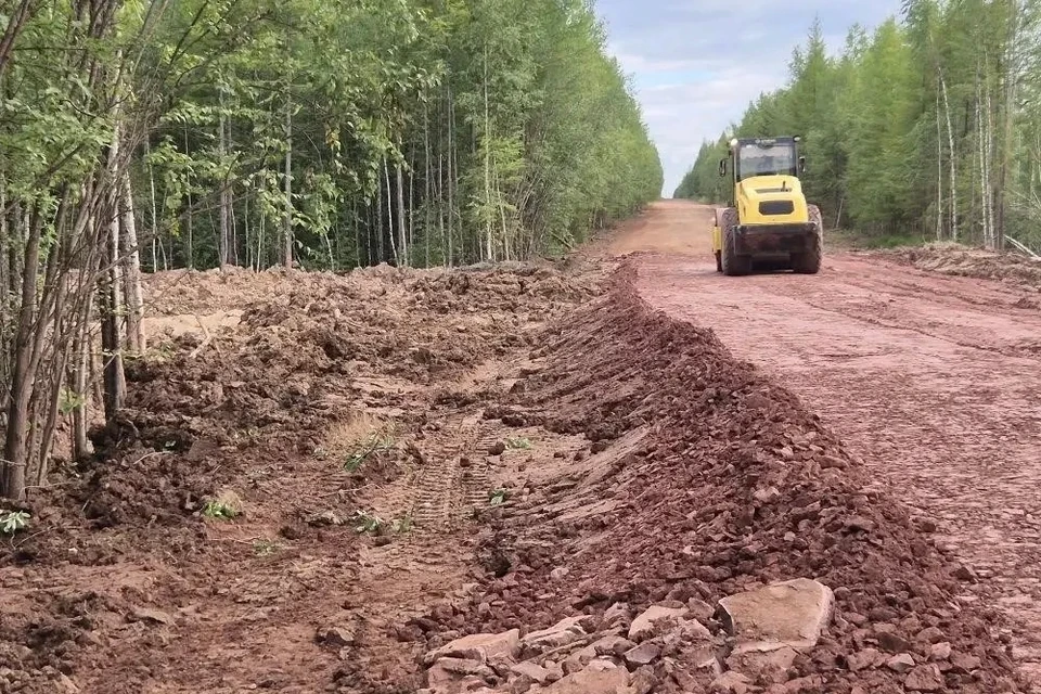 Дорогу от Иркутска до Киренска начали приводить в порядок после дождей.