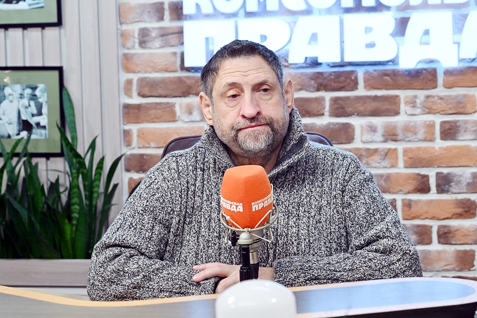 На радио «Комсомольская правда» мы говорили с Александром Сладковым