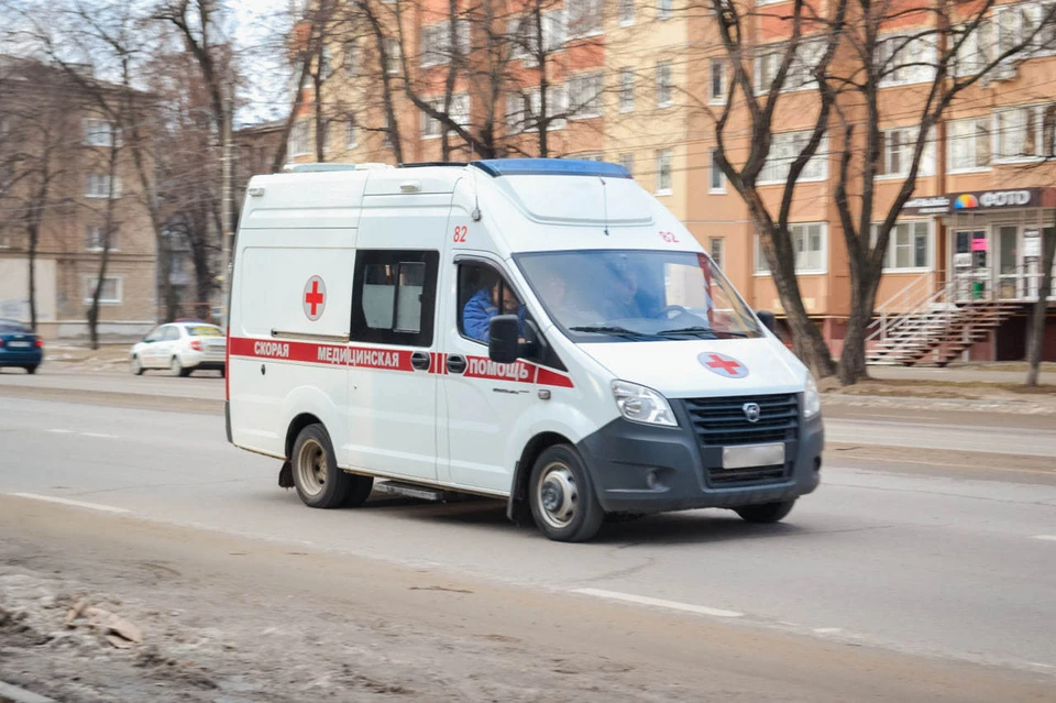 В Ростовской области столкнулись 12 автомобилей из-за пожара на поле с пшеницей
