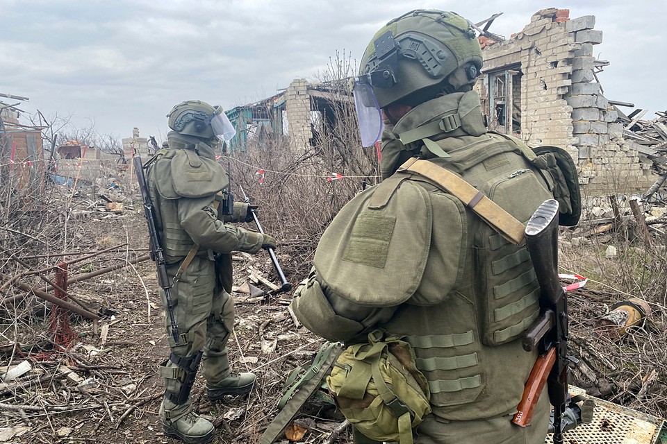 МО РФ: Боевиков Драпатого заставили бежать из двух сел