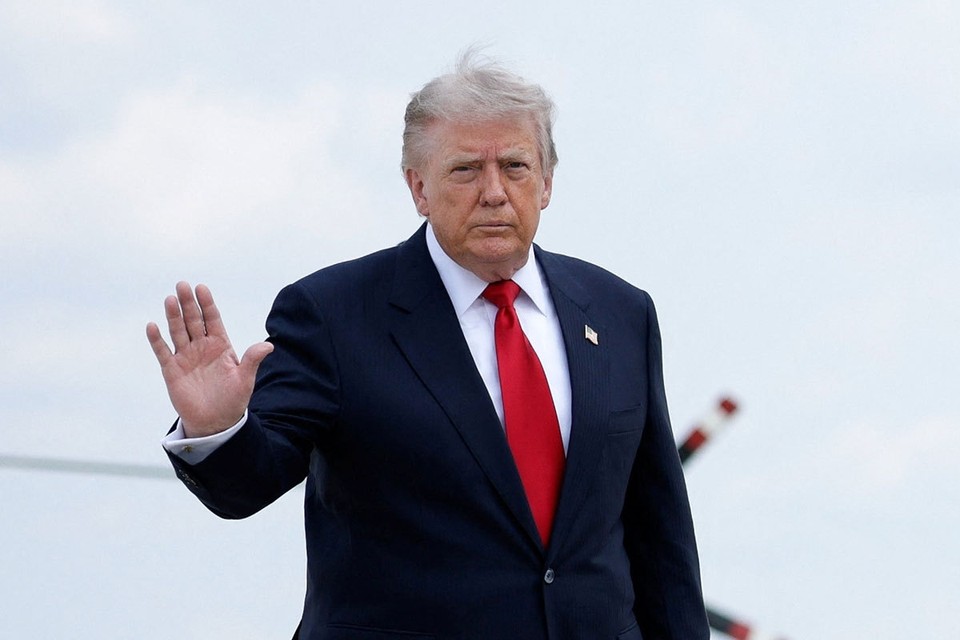 Трамп заявил о планах баллотироваться на третий срок: насколько серьезен президент США