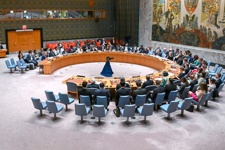Скандал в ООН: США после солидарного с Россией голосования бойкотировали Францию