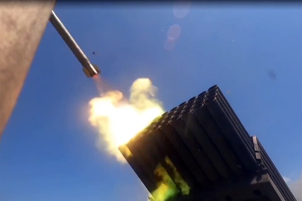 МО РФ: боевиков Драпатого выбили из поселка Светлое и села Новая Сечь