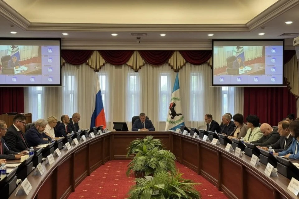 Глава региона дал несколько поручений по подготовке Бодайбо к новому отопительному сезону.