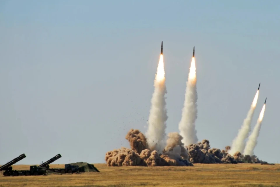 Минобороны: ВС РФ поразили три сухогруза в районе Одессы, используемые ВСУ