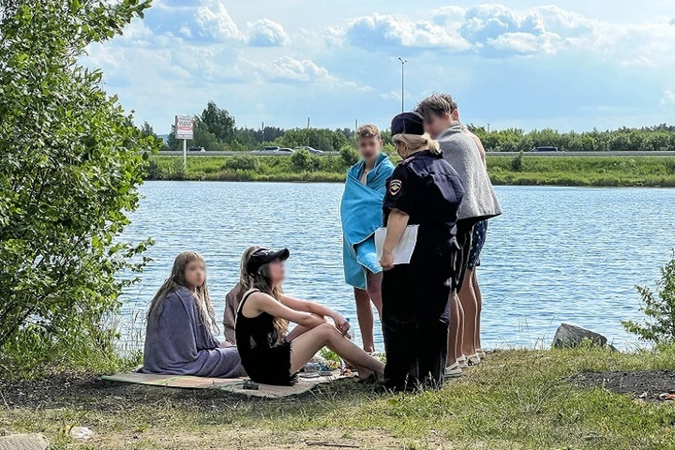 Полицейские патрулируют водоемы. Фото: полиция Екатеринбурга