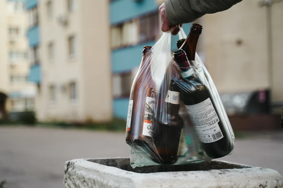 Мужчина организовал развоз алкогольной продукции по небольшим магазинам