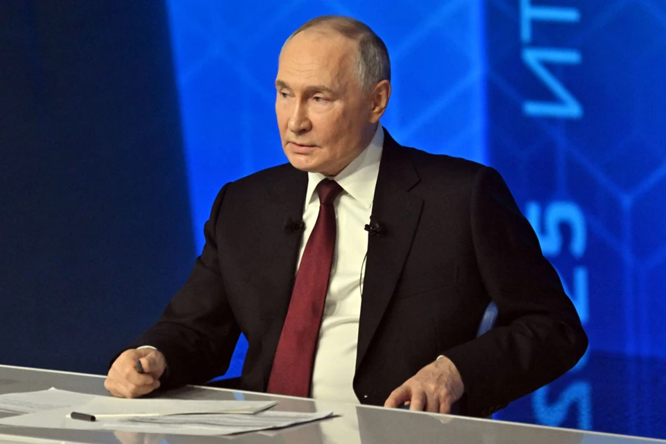 Путин выразил признательность Жапарову за внимание к сотрудничеству двух стран