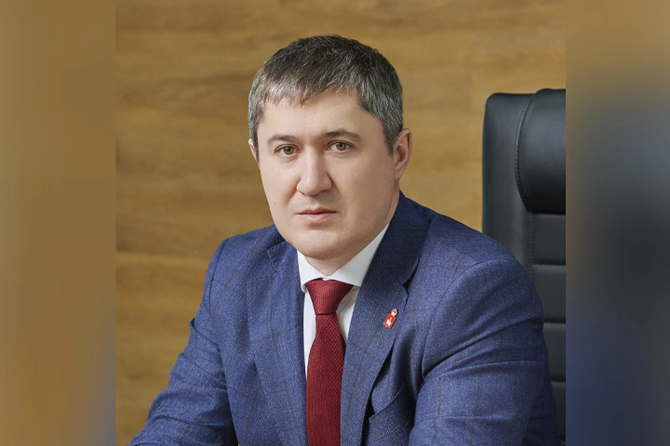 Губернатор Пермского края Дмитрий Махонин стал гостем программы "Первые лица" на радио "КП". Фото: пресс-служба Правительства Пермского края