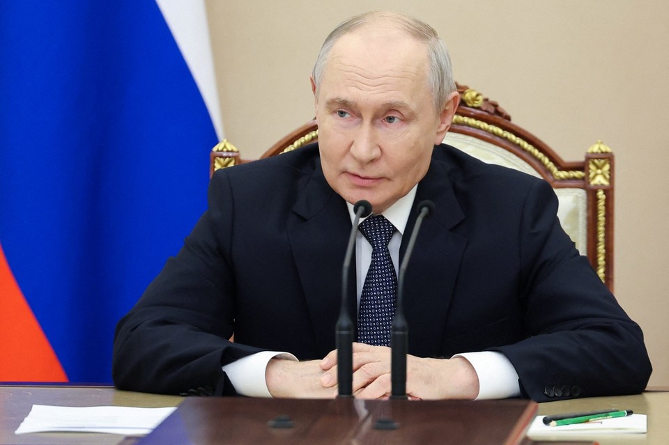Что сказал Владимир Путин в поздравлении с Днем строителя