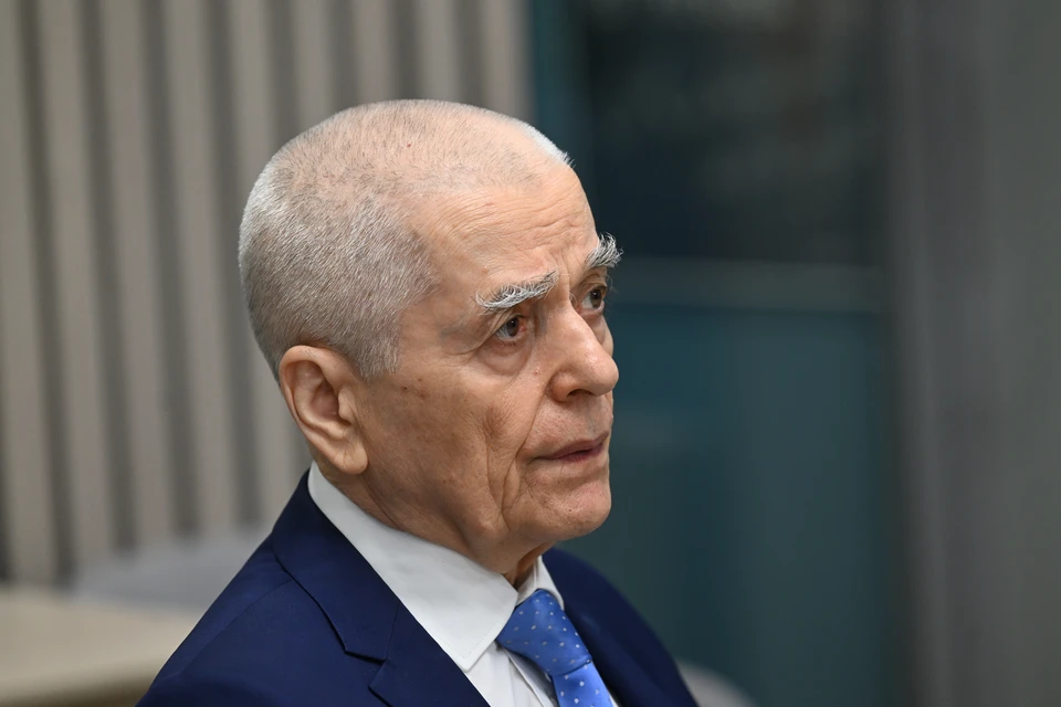 Академик Российской академии наук (РАН) Геннадий Онищенко