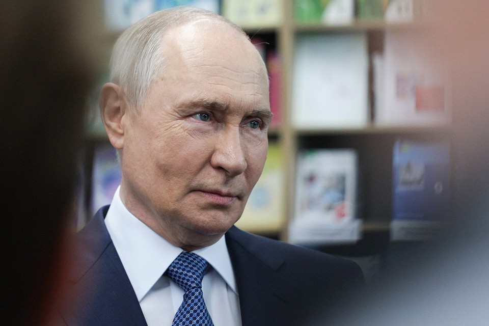Посетил центр науки, дал поручения и пообщался с жителями: как прошла поездка Владимира Путина в Новосибирск