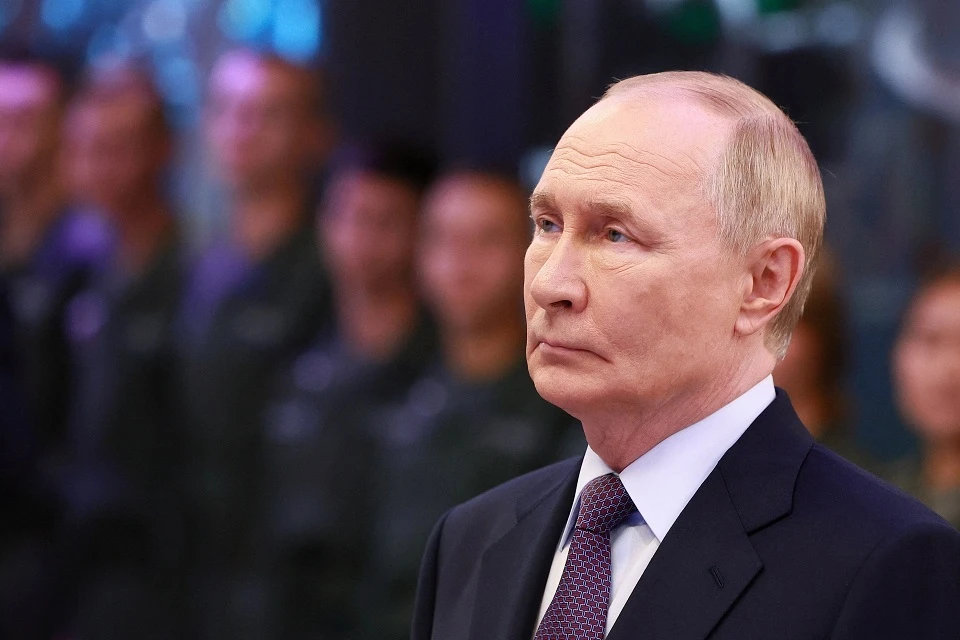 Владимир Путин пообещал зеркальный ответ Западу в случае захвата судов России