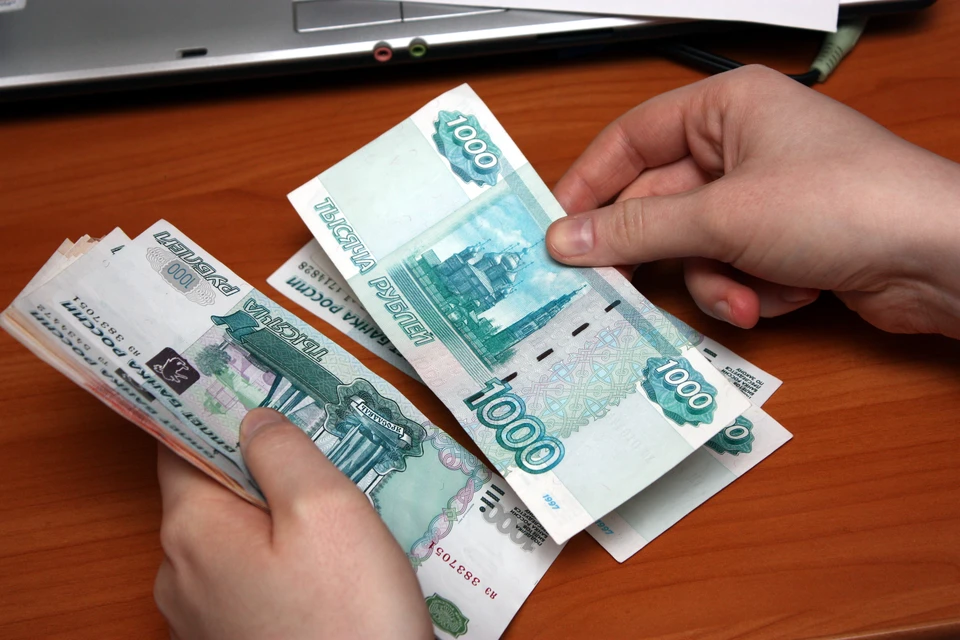 В Иркутске иностранец пытался дать взятку полицейскому в аэропорту
