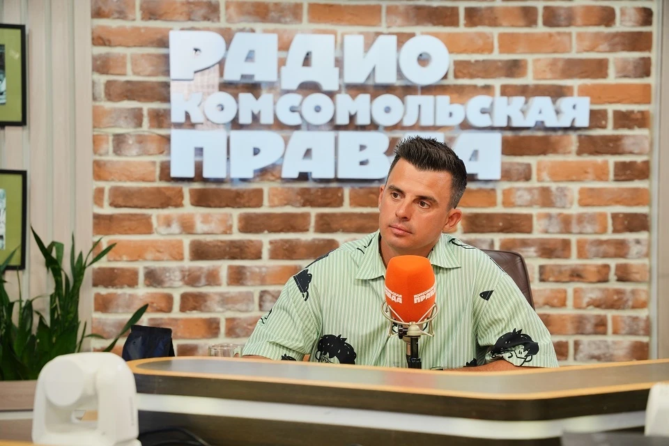 «Спой так, будто они твои»: солист «Иванушек International» Туриченко рассказал о сравнениях с прошлыми фронтменами