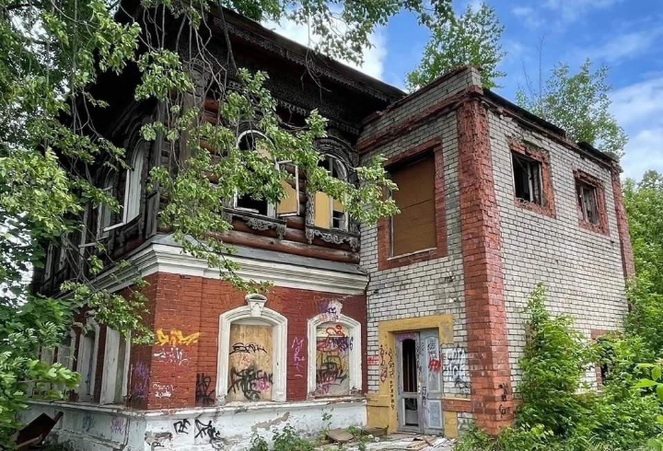 В Ярославле горел дом купца Галкина. ФОТО: Служба охраны объектов культурного наследия ЯО