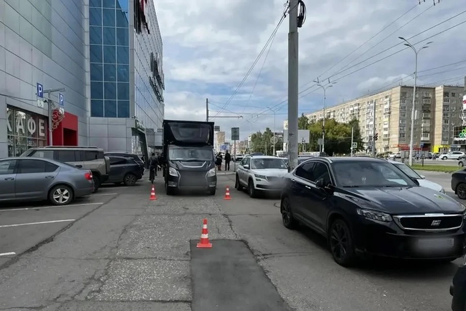 Водителей просят соблюдать правила безопасного движения задним ходом. Фото: Госавтоинспекция Удмуртии