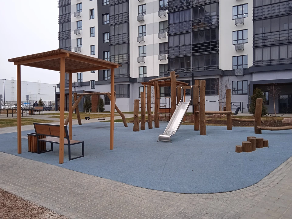 В Ульяновске детям запретили играть на площадке днем