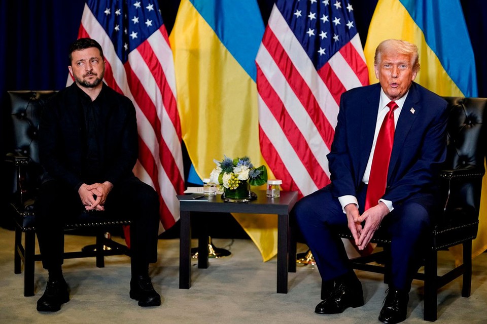 Зеленский признался, что соврал Трампу. И тут же с упоением принялся лгать снова