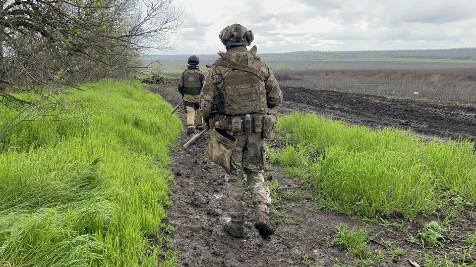 Российские войска продвигаются в глубину обороны противника