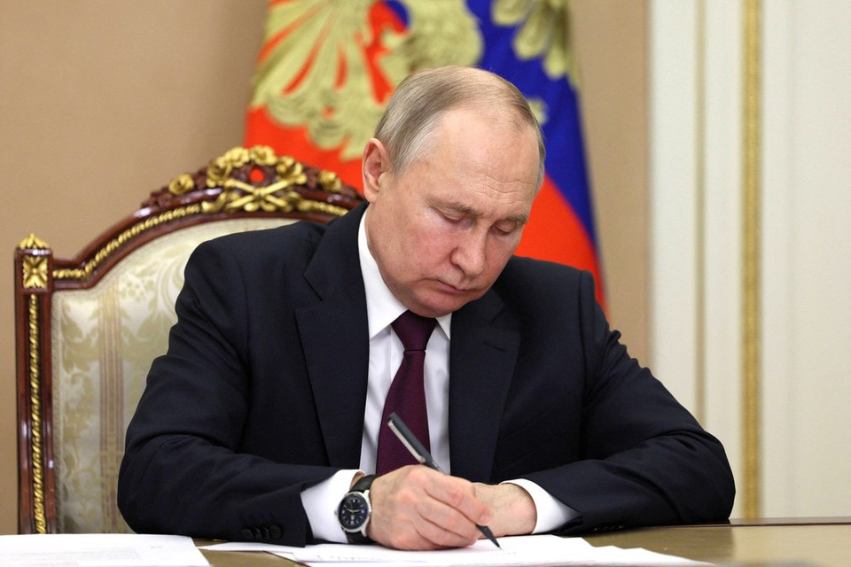 Путин предписал бизнесу принять меры против украинских дронов