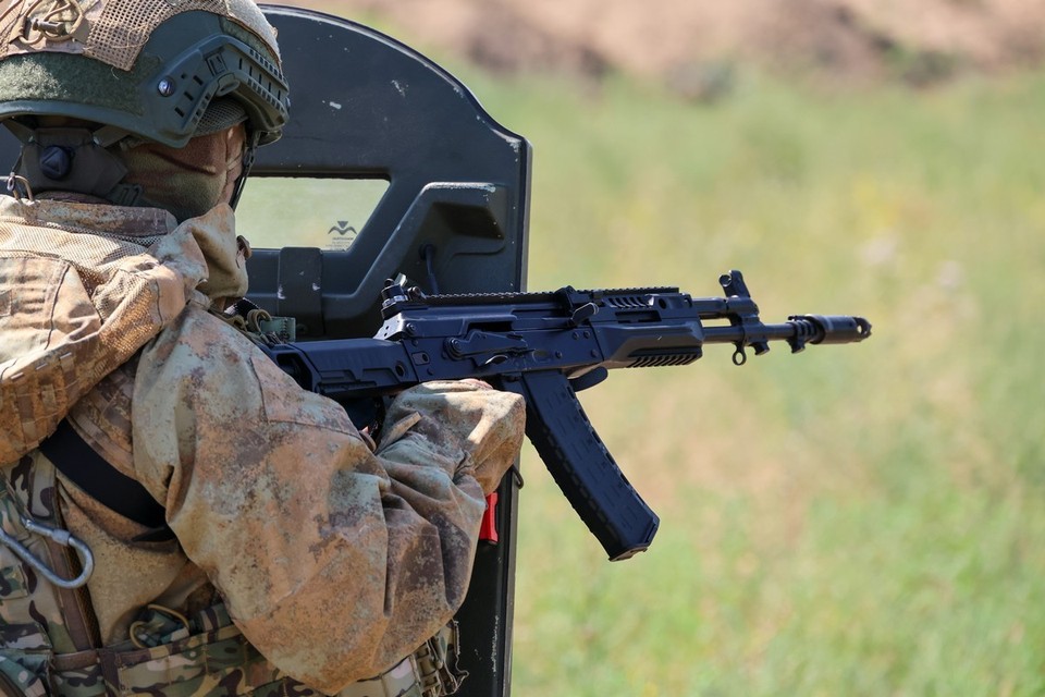 Новости СВО на Украине и боевая сводка на 27 августа: дрон ВСУ ударил по рейсовому автобусу, спасать Славянск бросили головорезов из «Азова»*, Тернополь взбунтовался против ТЦК, Маска задабривают орденом