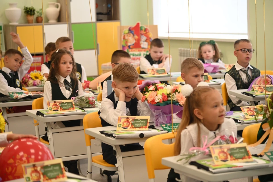 Современные ученики – яркие личности, с которыми интересно работать, уверен педагог Белозерова.